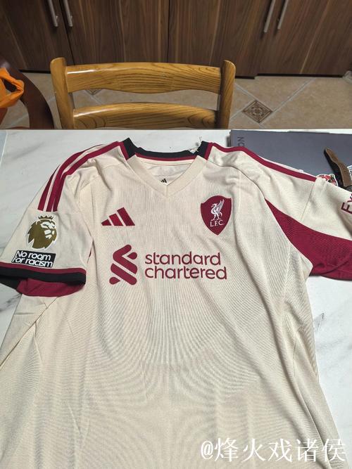 热闻|萨拉赫缺阵，维尔茨造点！利物浦客场1-0国